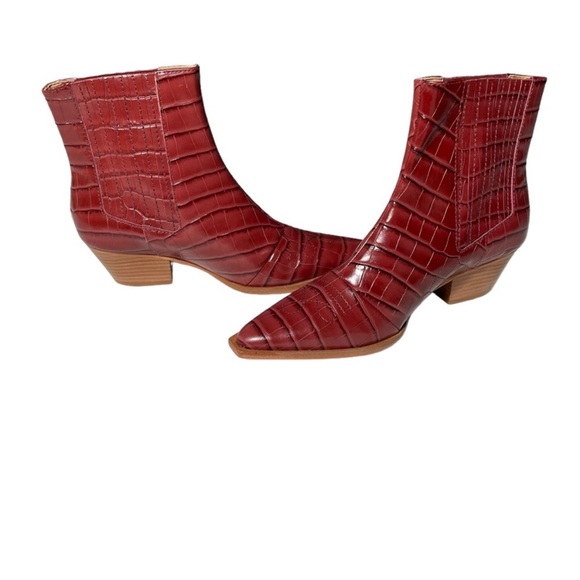 NEW in box Schutz Briani Crocodile Embossed Leather Red Brown Boot Womens 9.5 - Picture 6 of 6